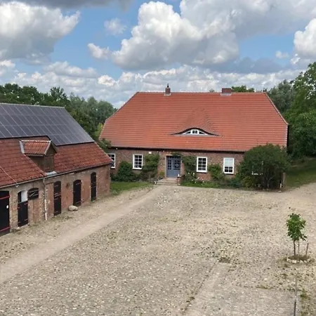 Ruhige Im Nussbaumhof - Komfort & Historisches Ambiente Apartment *